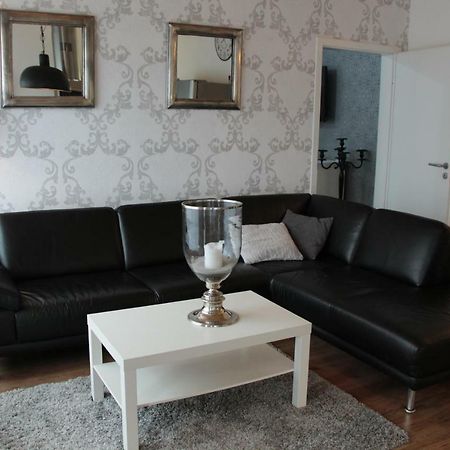 Modernes Und Gemuetliches Appartment Mit Terrasse, Stadtnah ราเวนส์บวร์ก ภายนอก รูปภาพ